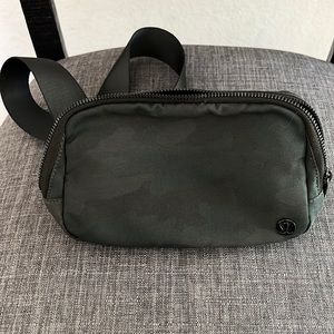 Lululemon Belt Bag 1L